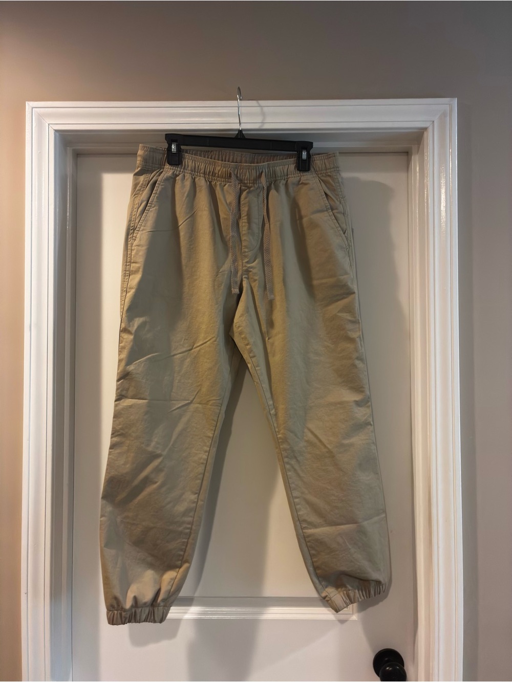 GAP Men's Chino Joggers